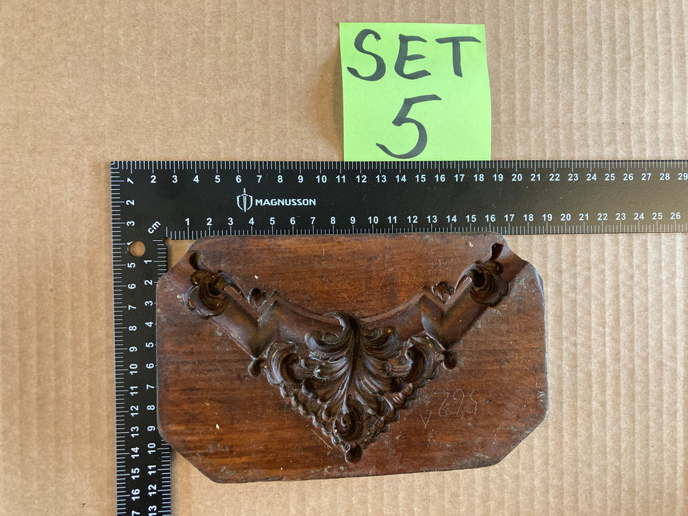 Set of 5 19th Century Antique Carved Picture Framing Moulds - For Compo Frames