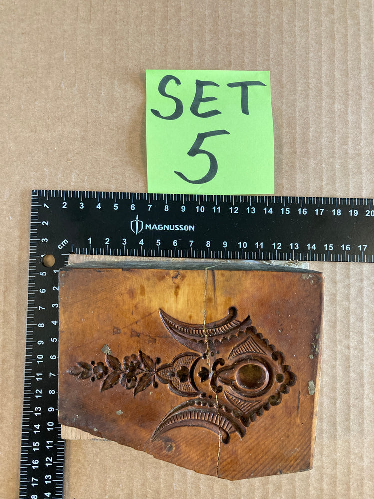 Set of 5 19th Century Antique Carved Picture Framing Moulds - For Compo Frames