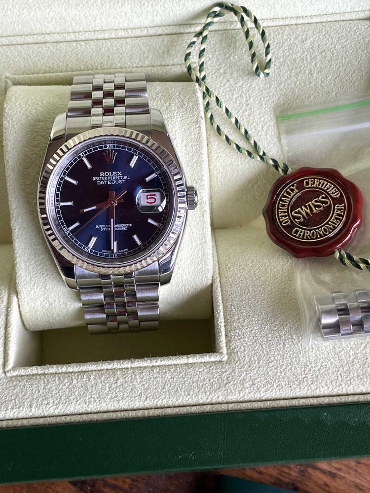 
            
                Load image into Gallery viewer, Rolex Datejust - 116234
            
        