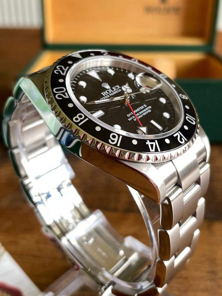 
            
                Load image into Gallery viewer, Rolex GMT Master II 16710
            
        