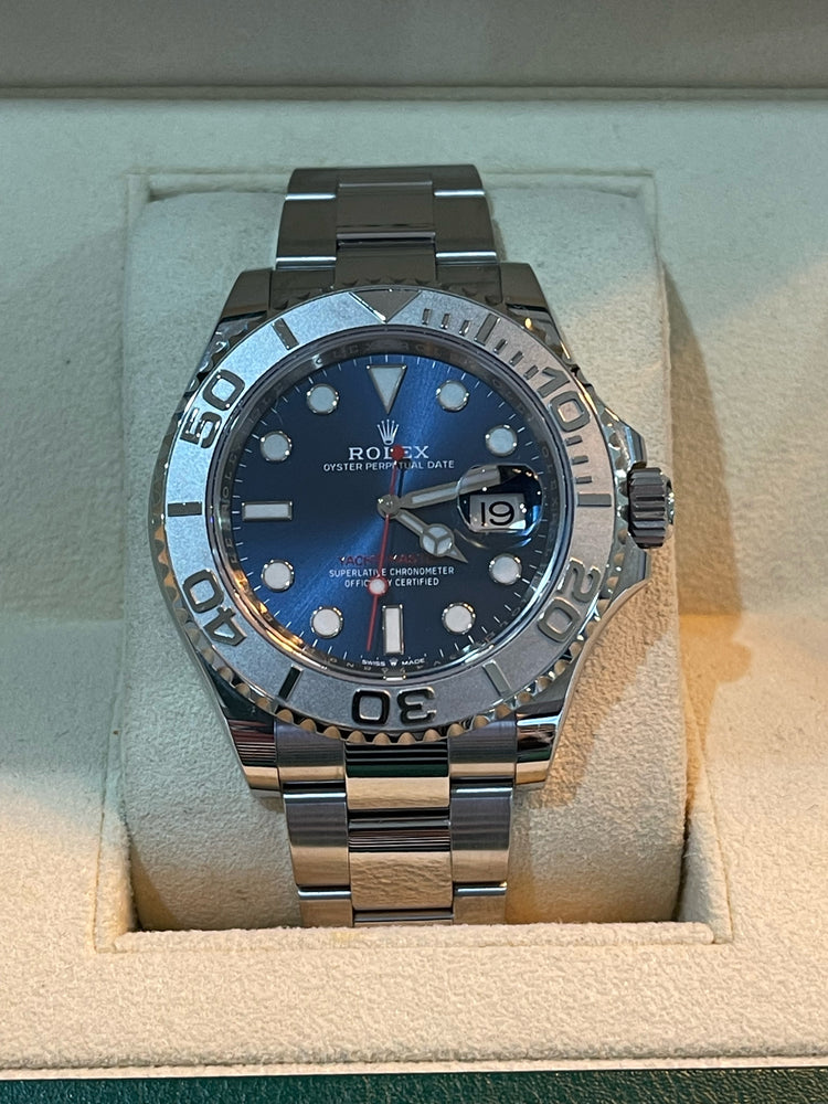 
            
                Load image into Gallery viewer, Rolex Yacht-Master 40 - 126622
            
        